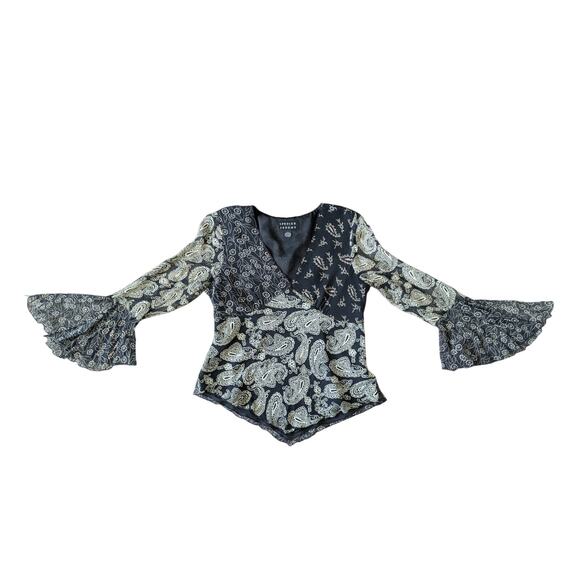 Spenser Jeremy Tops - Y2K Spenser Jeremy Babydoll Flare Sleeve Top M Silk Black Beige Paisley Vampire